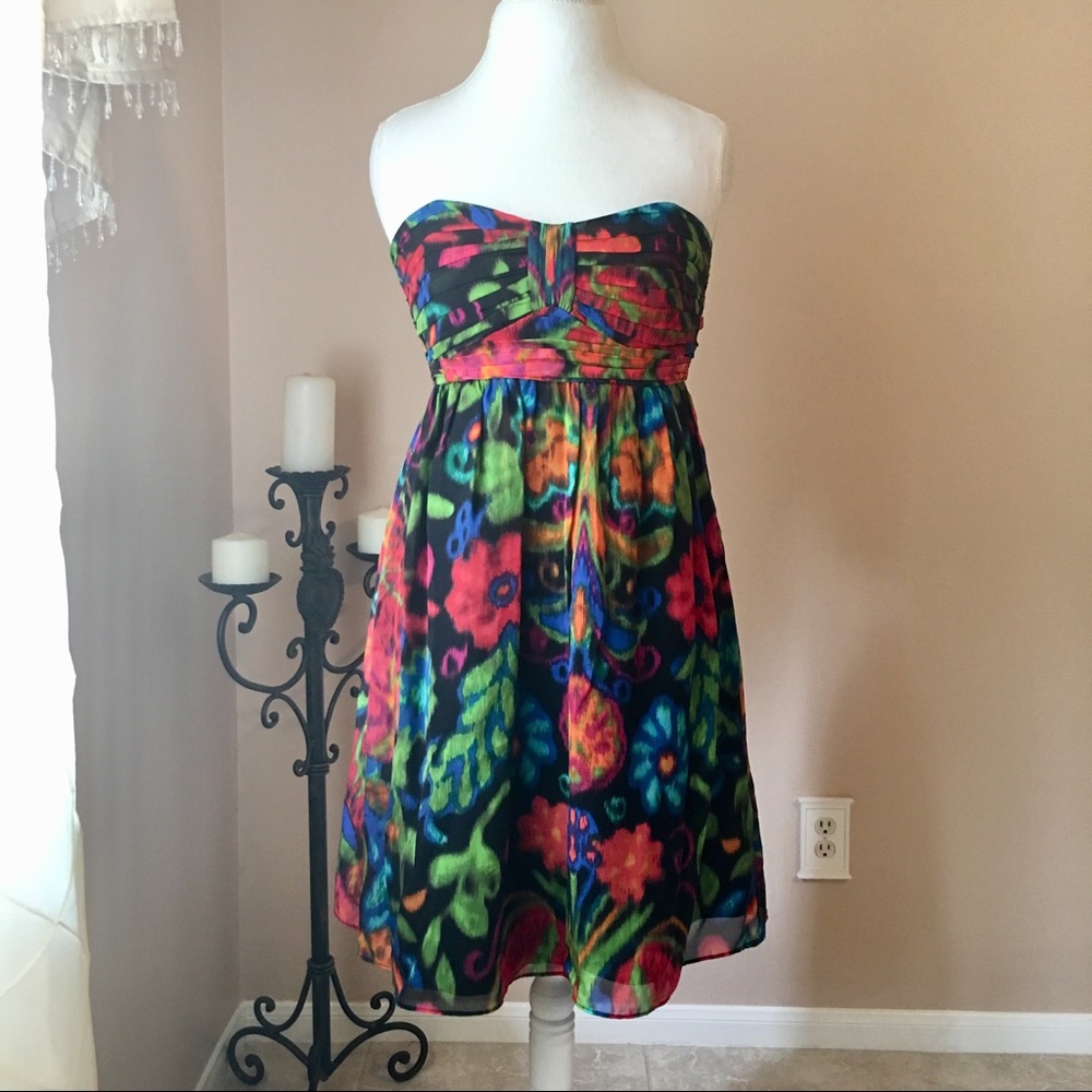 🏆HP🏆Shoshanna Bright Floral Strapless Mini Dress